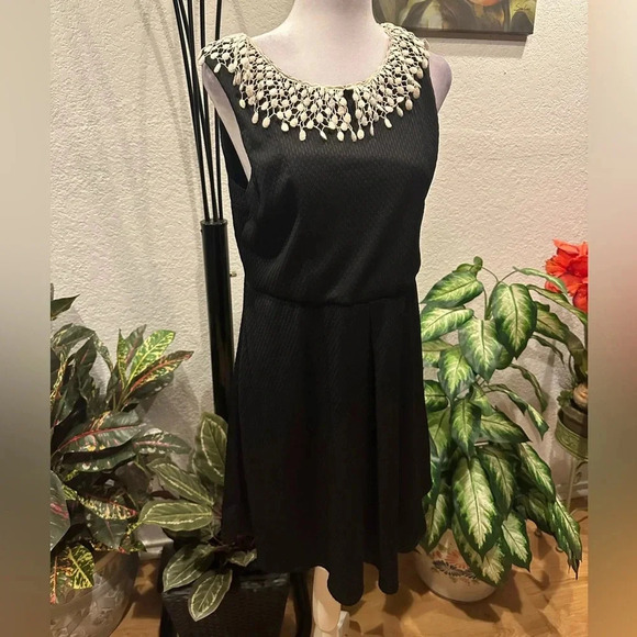 Free People cream lace/knit mini dress size L - Picture 3 of 12